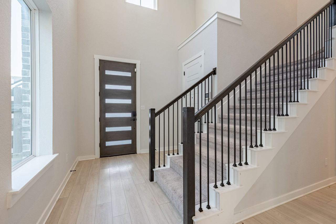 6413 Night Chinook Dr - Photo 6 of 21