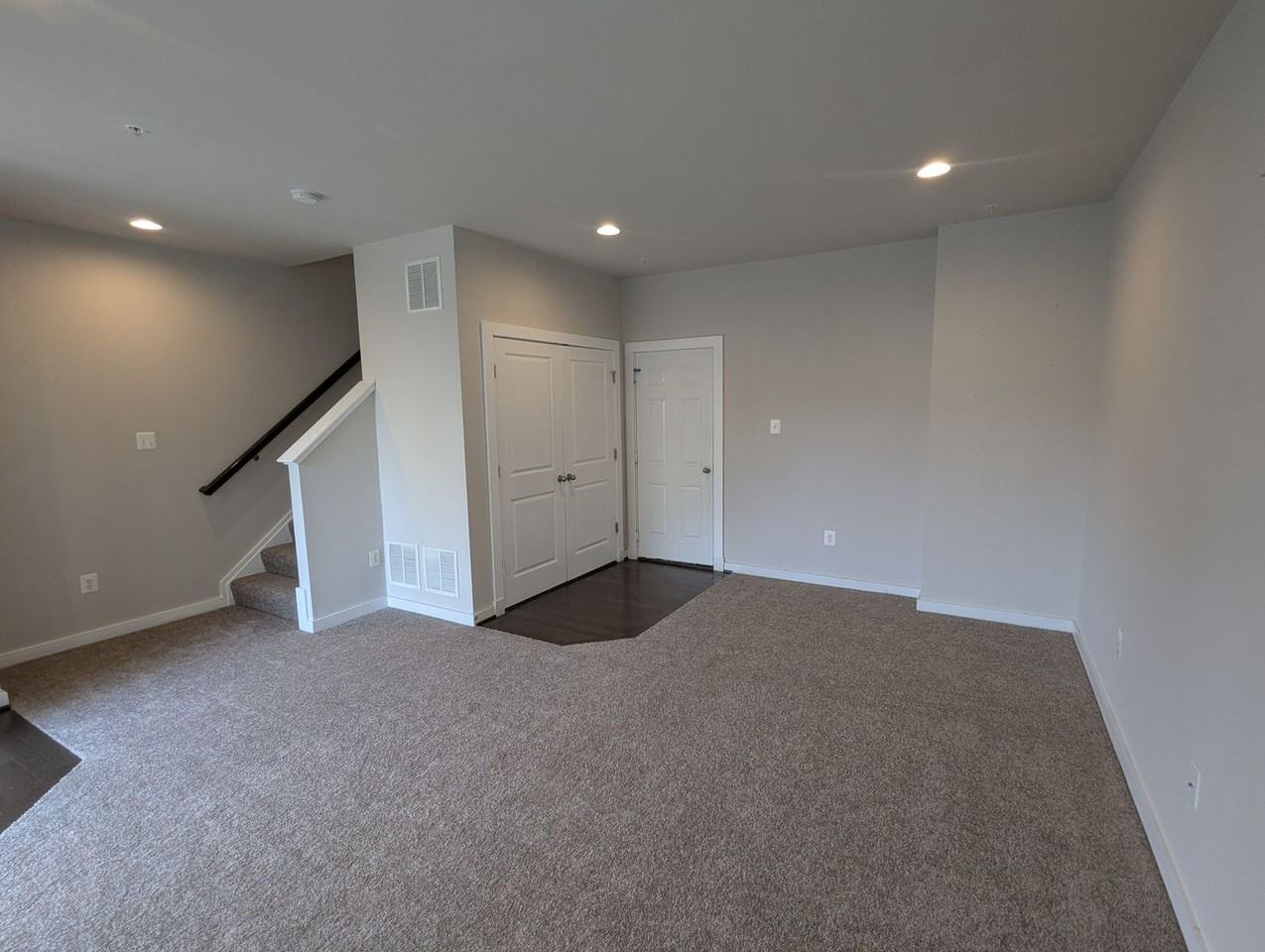 1129 Lawler Dr - Photo 3 of 45