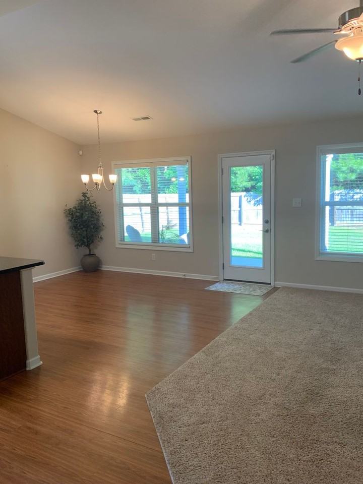 306 Station House Rd - Photo 7 of 17