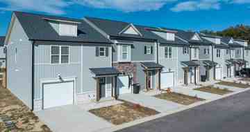 featured image of 5346 Greystoke Pl