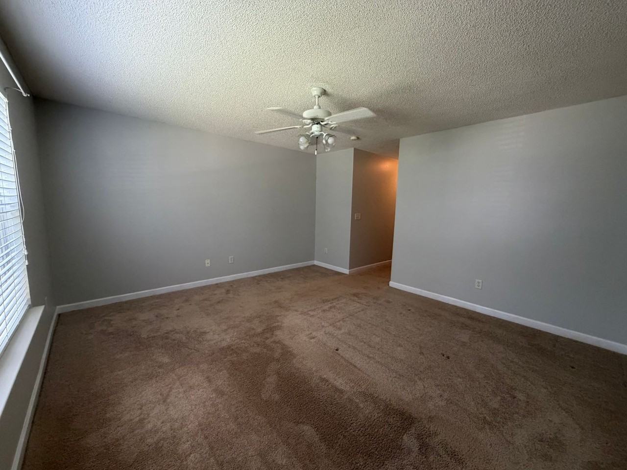 2236 Mancke Dr - Photo 6 of 14