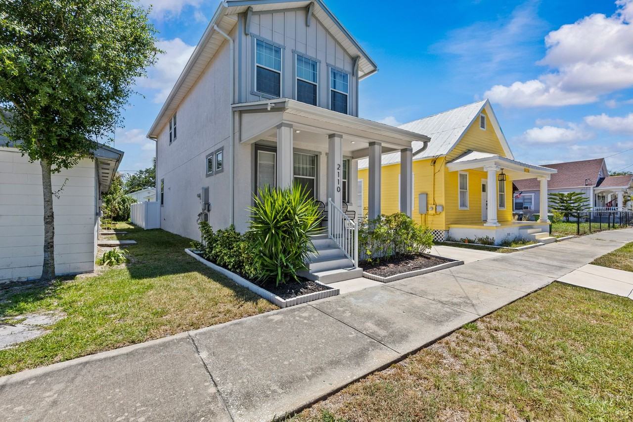 2110 W Palmetto St - Photo 2 of 42