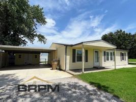 featured image of 410 Lake Terrace Dr