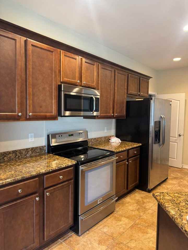 156 Creve Core Dr - Photo 7 of 44