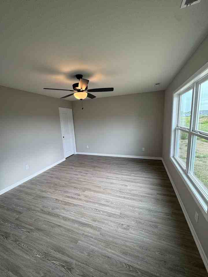 4153 Centerstone Pkwy - Photo 4 of 8