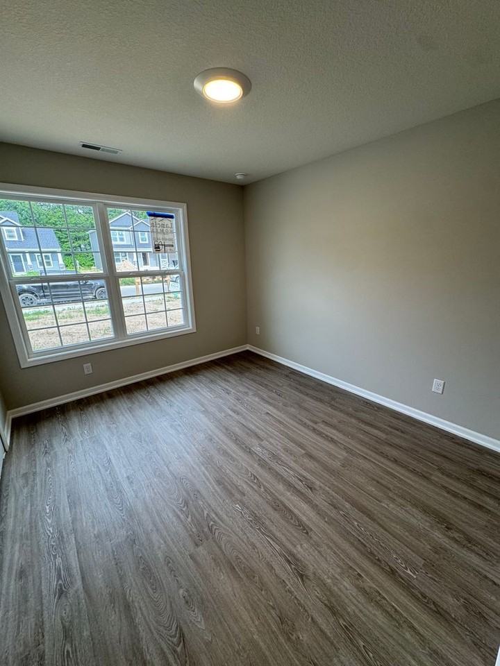 4153 Centerstone Pkwy - Photo 7 of 8