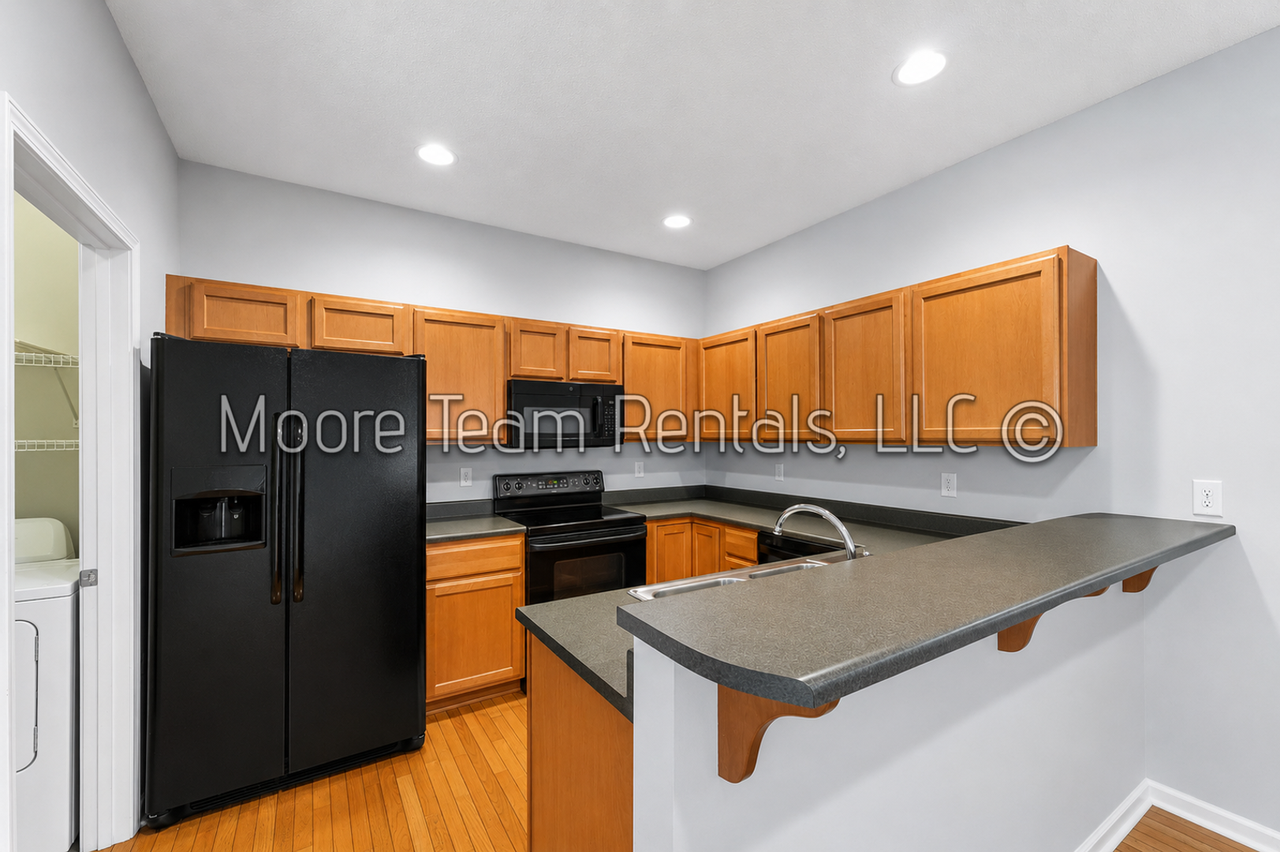 250 Highland Golf Dr - Photo 3 of 18
