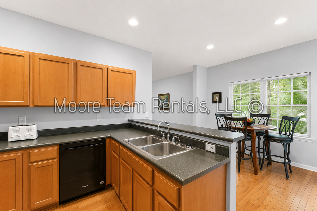 250 Highland Golf Dr - Photo 5 of 18