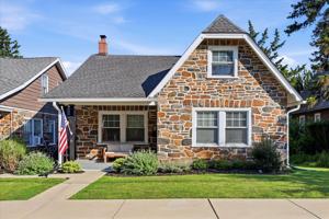 featured image of 124 Price St