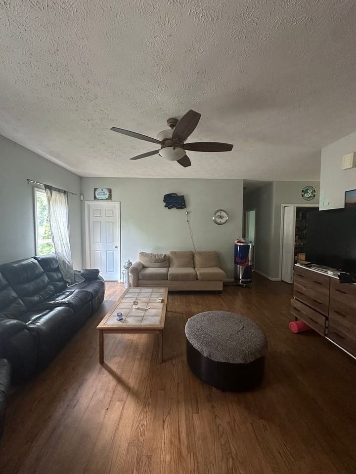 197 Marlin St - Photo 7 of 34