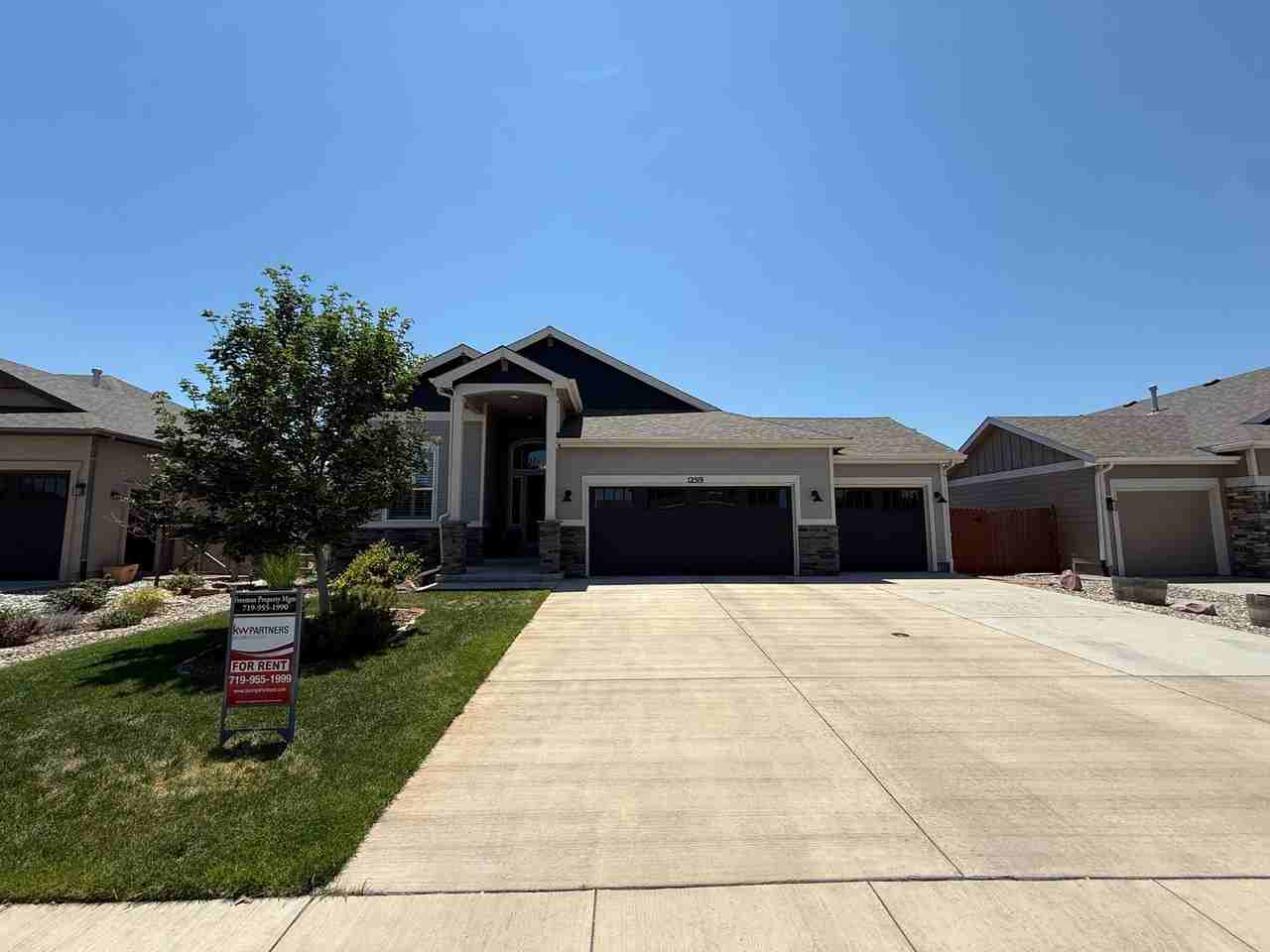 12519 Mt Lindsey Dr - Photo 3 of 33