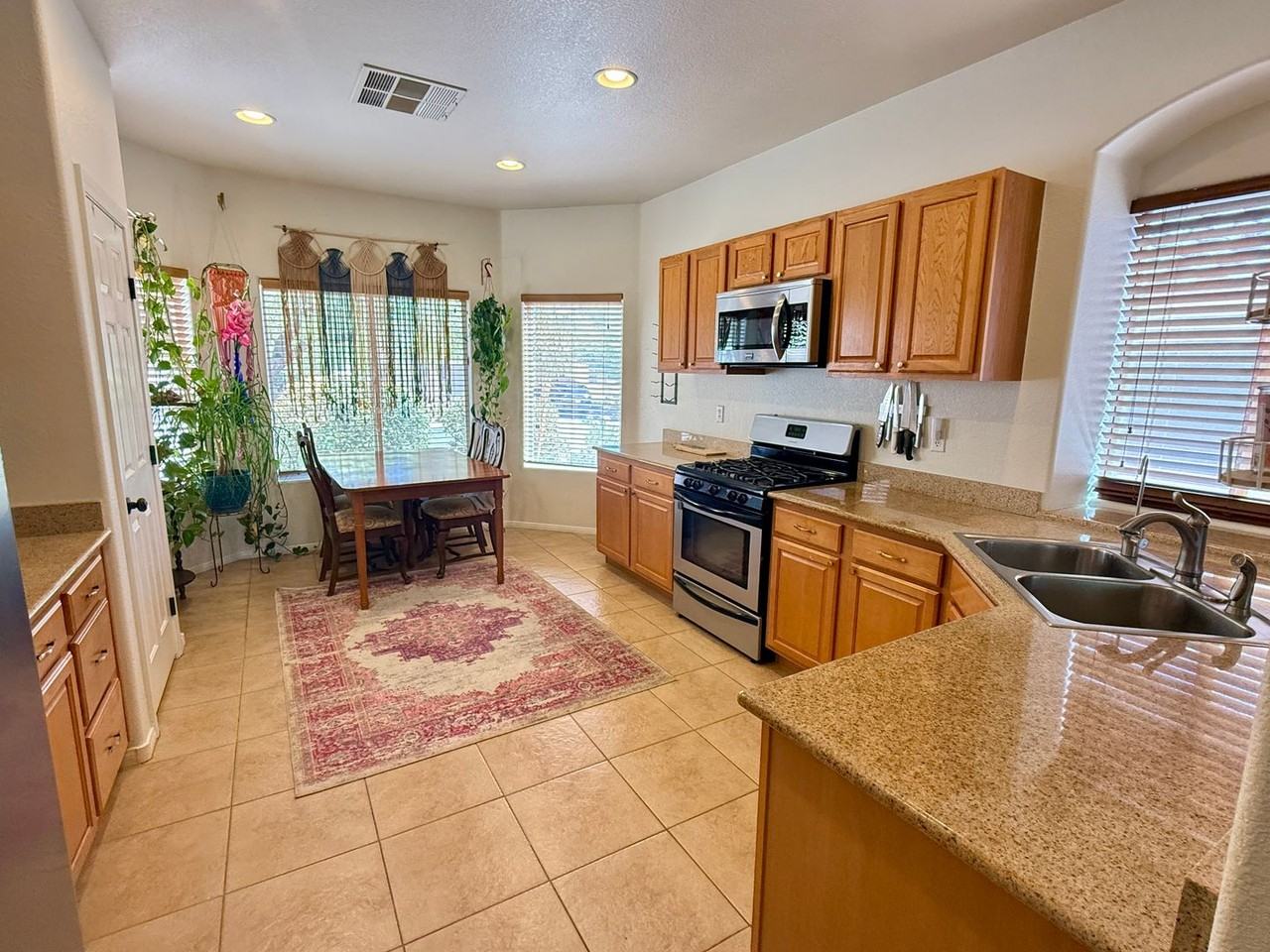 3409 Casa Alto Ave - Photo 6 of 48