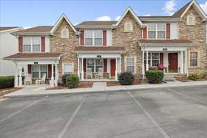 featured image of 522 Orchard Valley Way