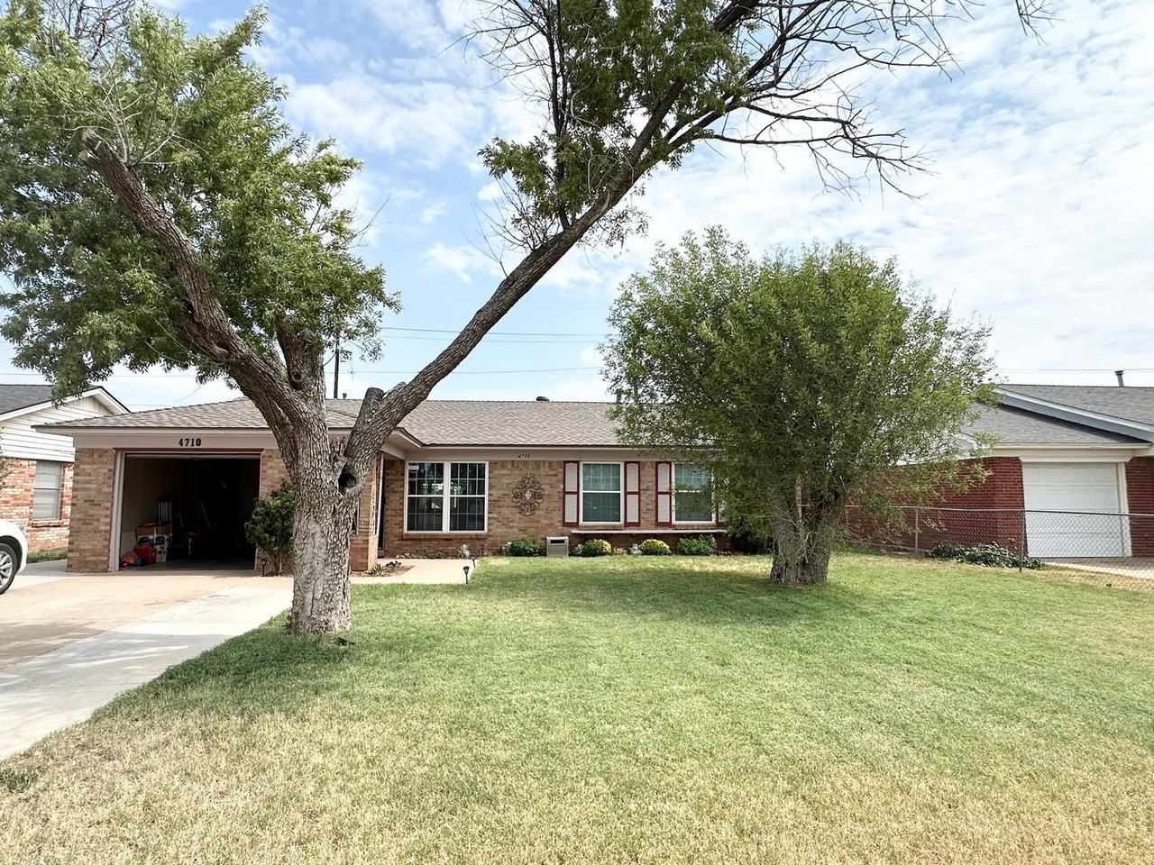 4710 Thomason Dr