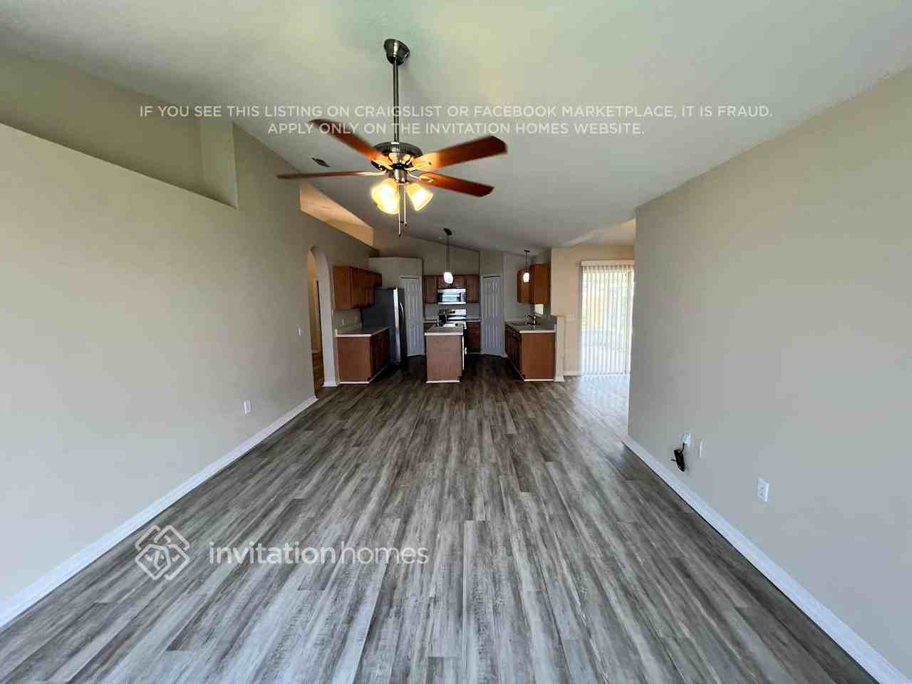 420 Nw Byron St - Photo 5 of 26