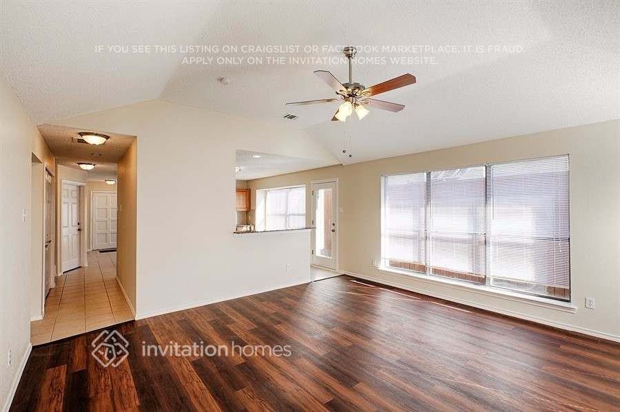 1340 Todd Dr - Photo 5 of 20