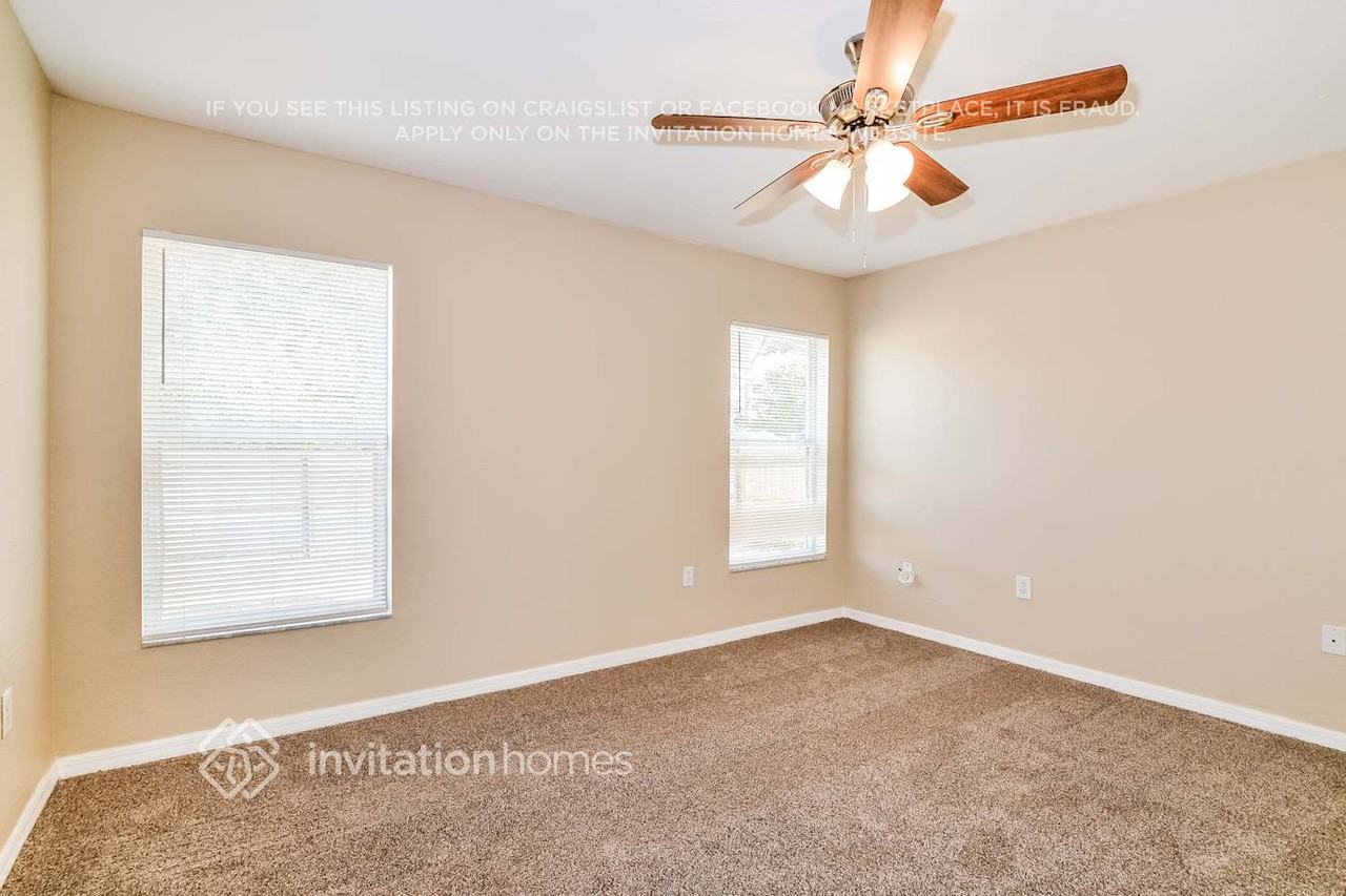 838 Summer Glen Dr - Photo 7 of 16