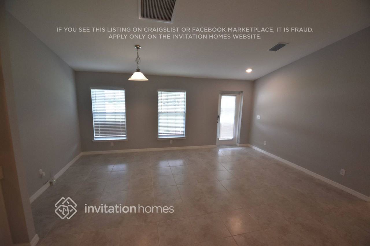 26187 Barcelos Ct - Photo 4 of 12
