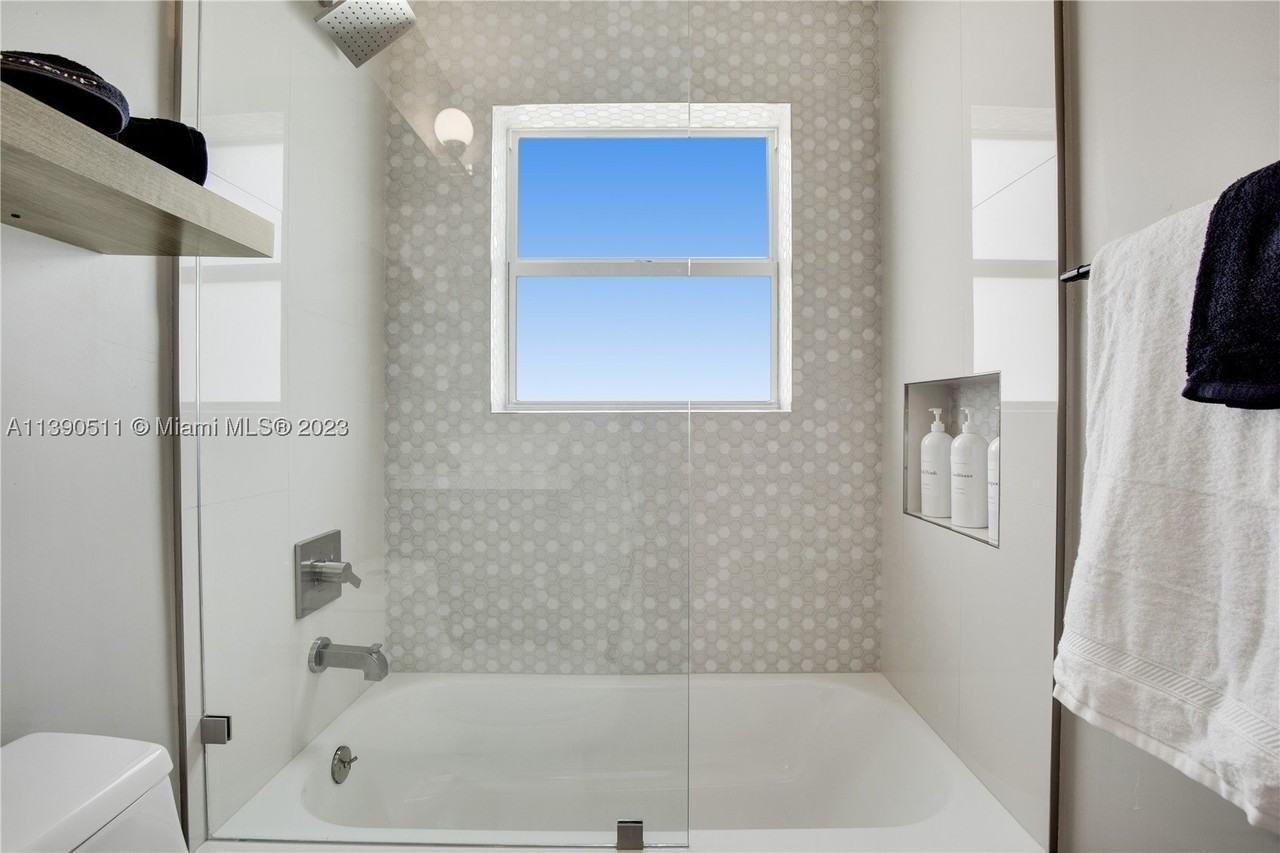 6428 Sw 23rd St Unit 6428 - Photo 7 of 35