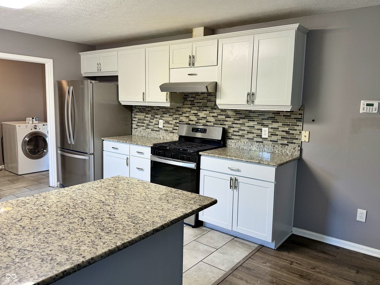 12102 Raiders Blvd - Photo 3 of 50