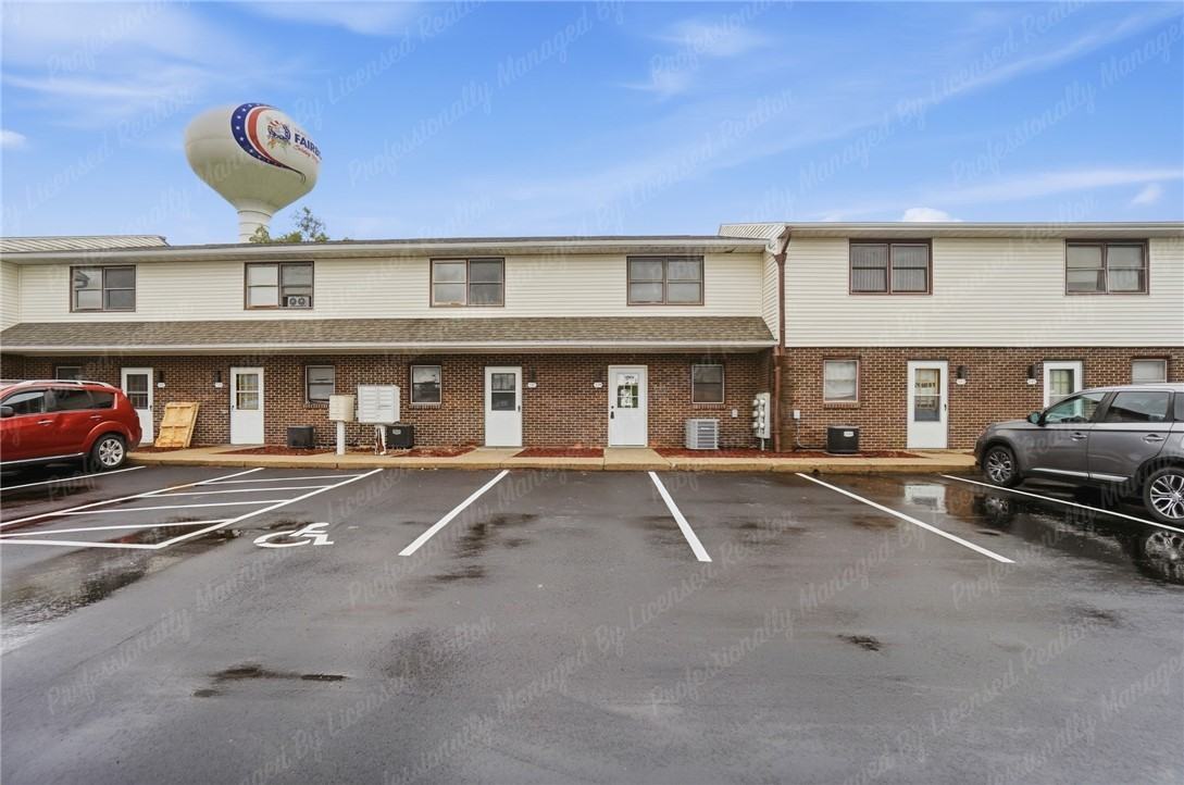 537 N Broad St - Photo 4 of 42
