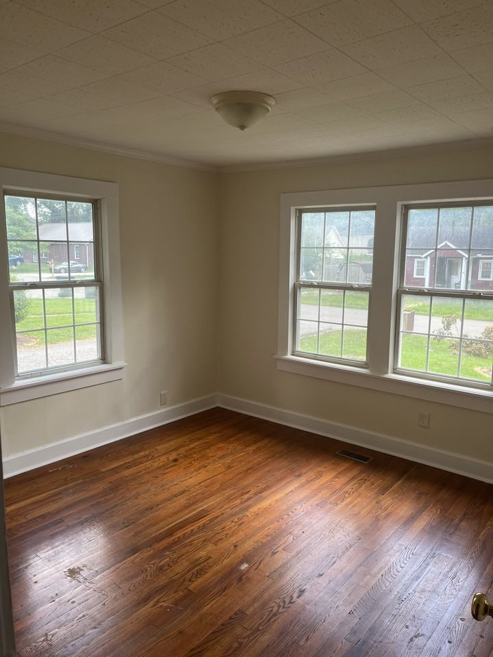708 East Street #A - Photo 7 of 13