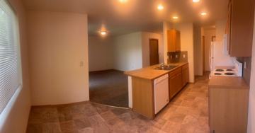 featured image of Twin Pines Apartments