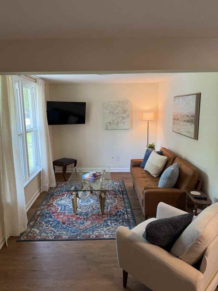 104 West Hembree Street #A - Photo 2 of 14