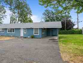 4109 W Kennewick Ave #B - Photo 1 of 1