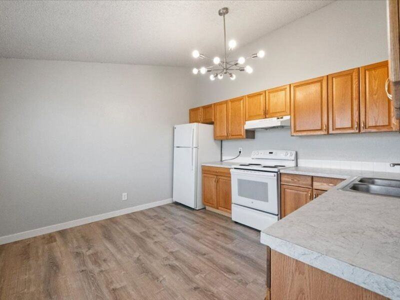 4109 W Kennewick Ave #B - Photo 2 of 13