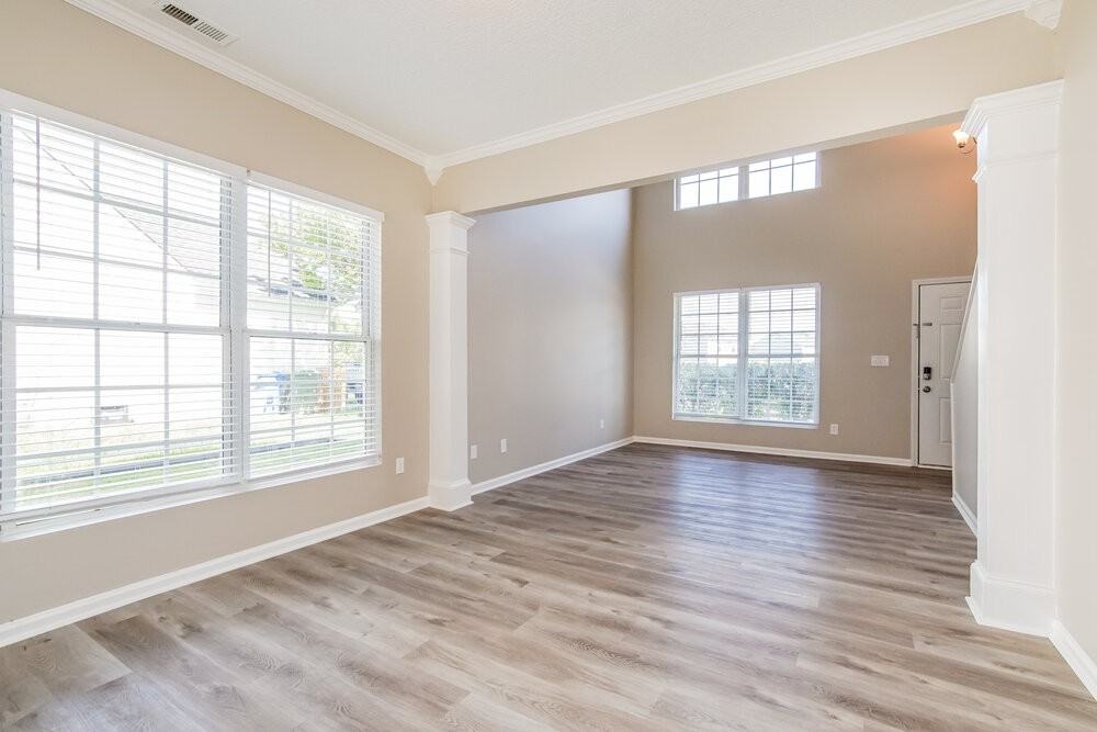 108 N Honey Springs Ave - Photo 6 of 20