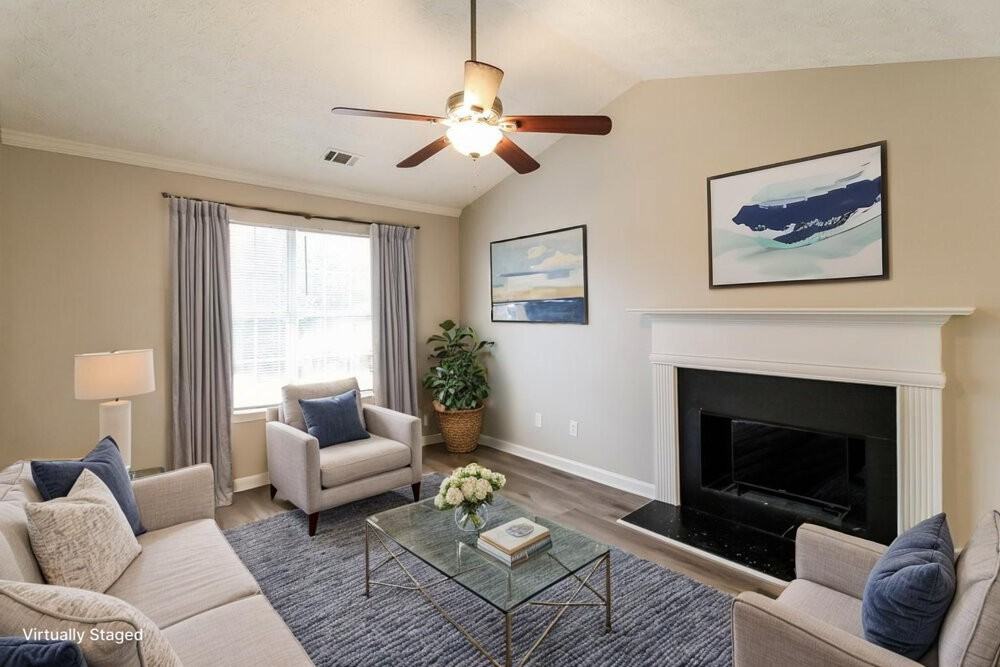 105 Cypress Dr - Photo 4 of 20
