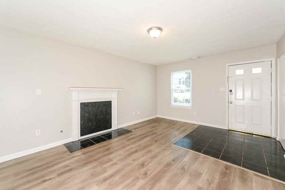 6164 Saint Christophers Ct - Photo 4 of 17