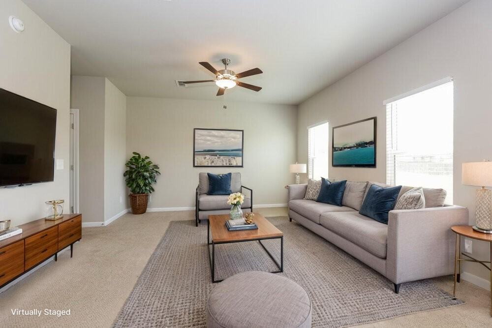 2228 Lismore Dr - Photo 4 of 20