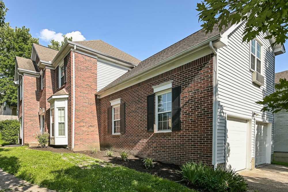 1472 Aaronwood Dr - Photo 4 of 17