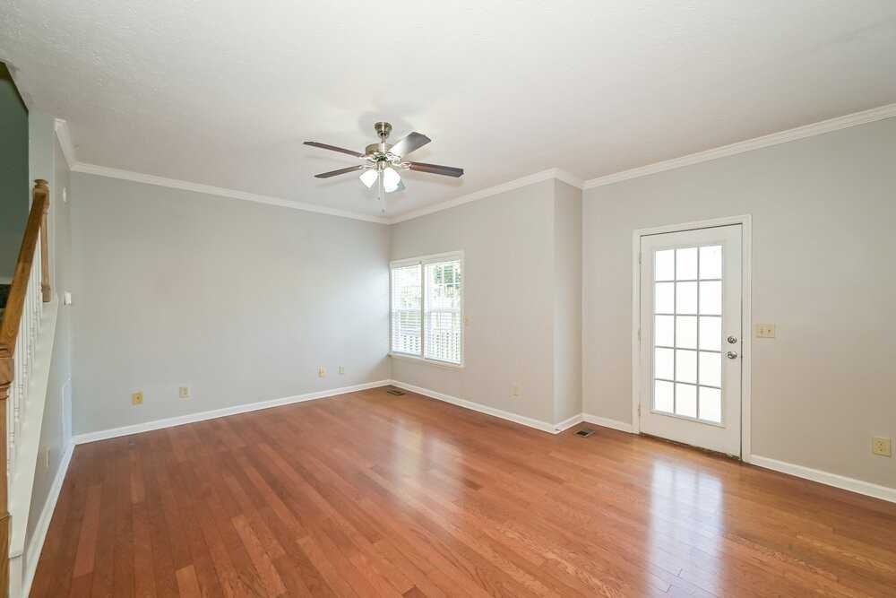1472 Aaronwood Dr - Photo 6 of 17