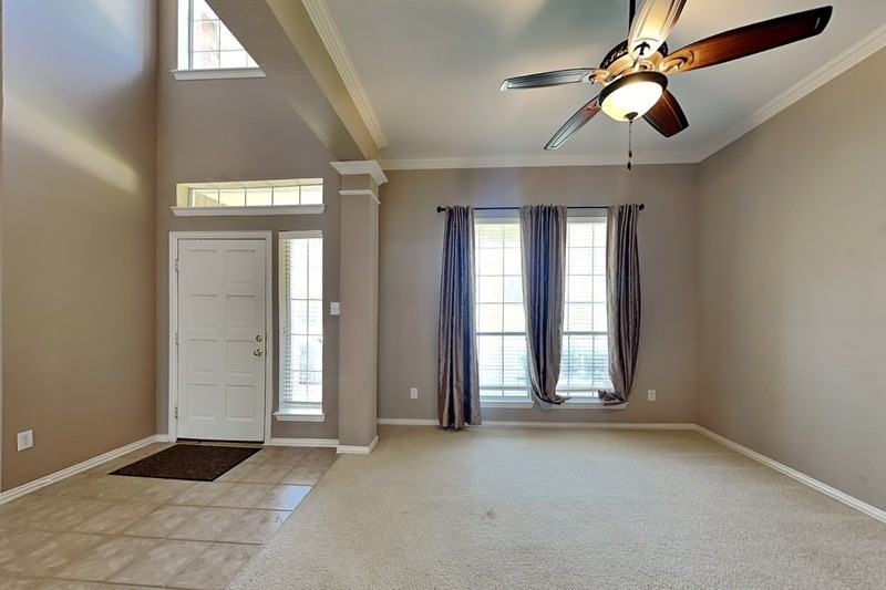 3910 Compton Dr - Photo 6 of 18