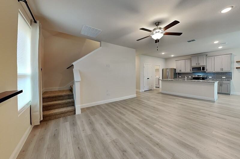 8441 Royal Star Rd - Photo 2 of 20