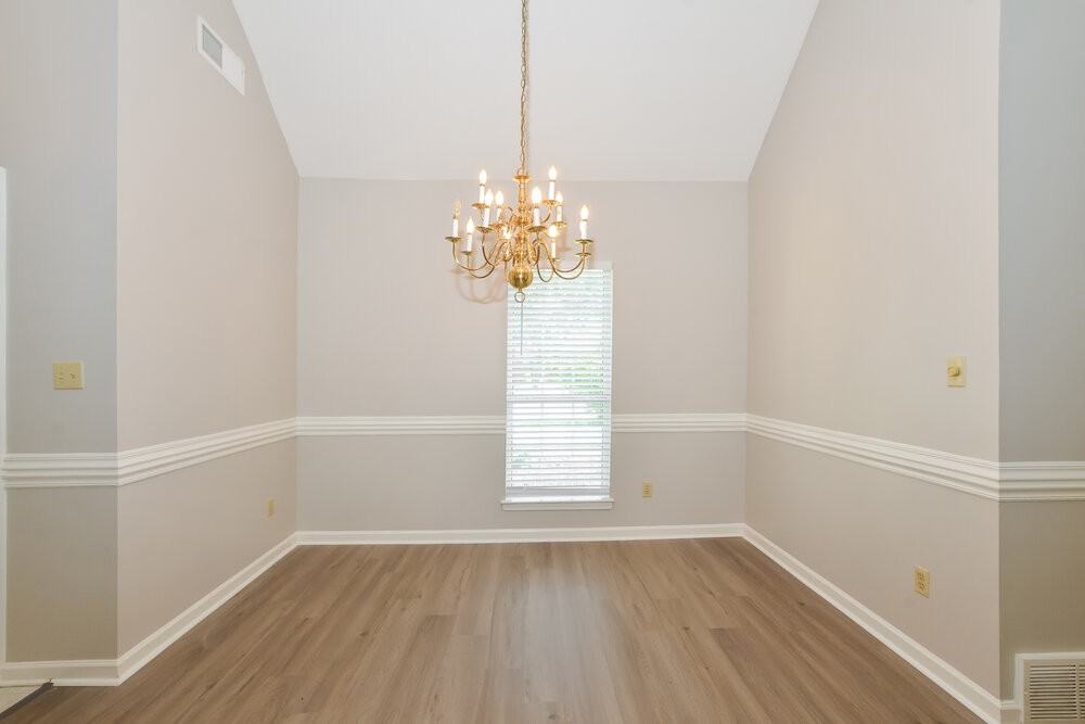 2382 Bethany Dr - Photo 6 of 17