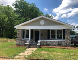 featured image of 1236 Hanover St