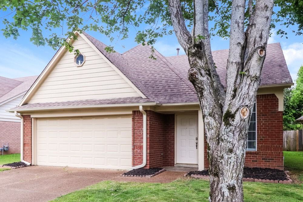 2268 Lake Hill Ct - Photo 3 of 16