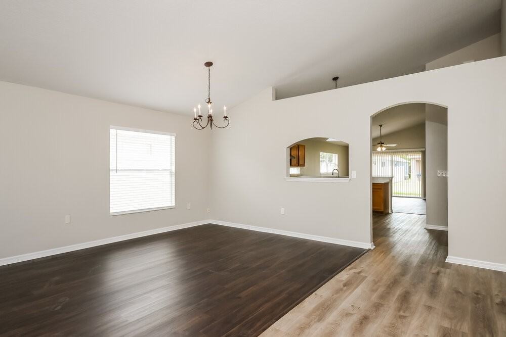 1167 Sophia Blvd - Photo 6 of 16