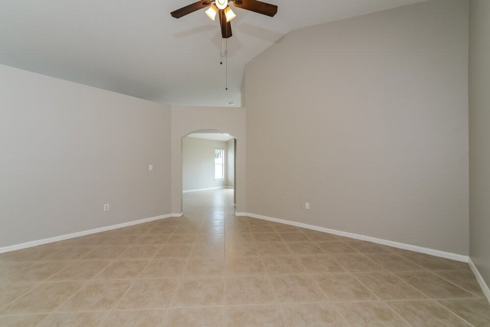 10832 Rushwood Way - Photo 5 of 16