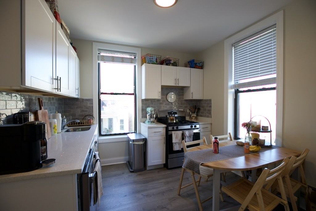 2909 N Mildred Ave #3 - Photo 2 of 21