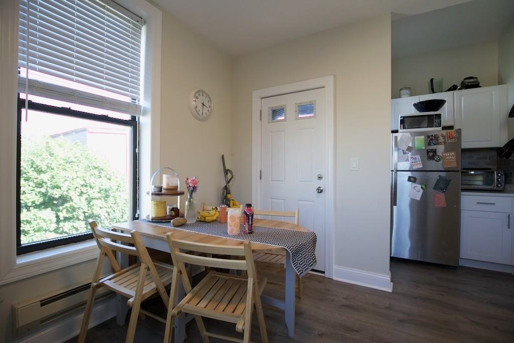 2909 N Mildred Ave #3 - Photo 7 of 21