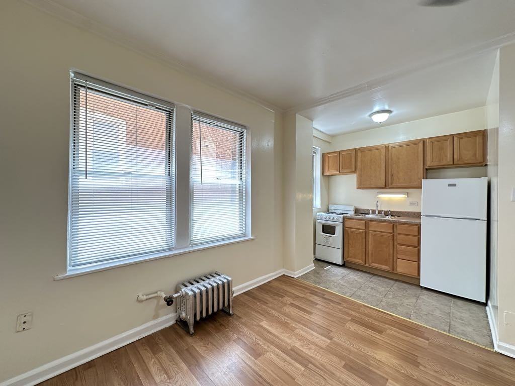 4521 N Malden St #101 - Photo 2 of 21