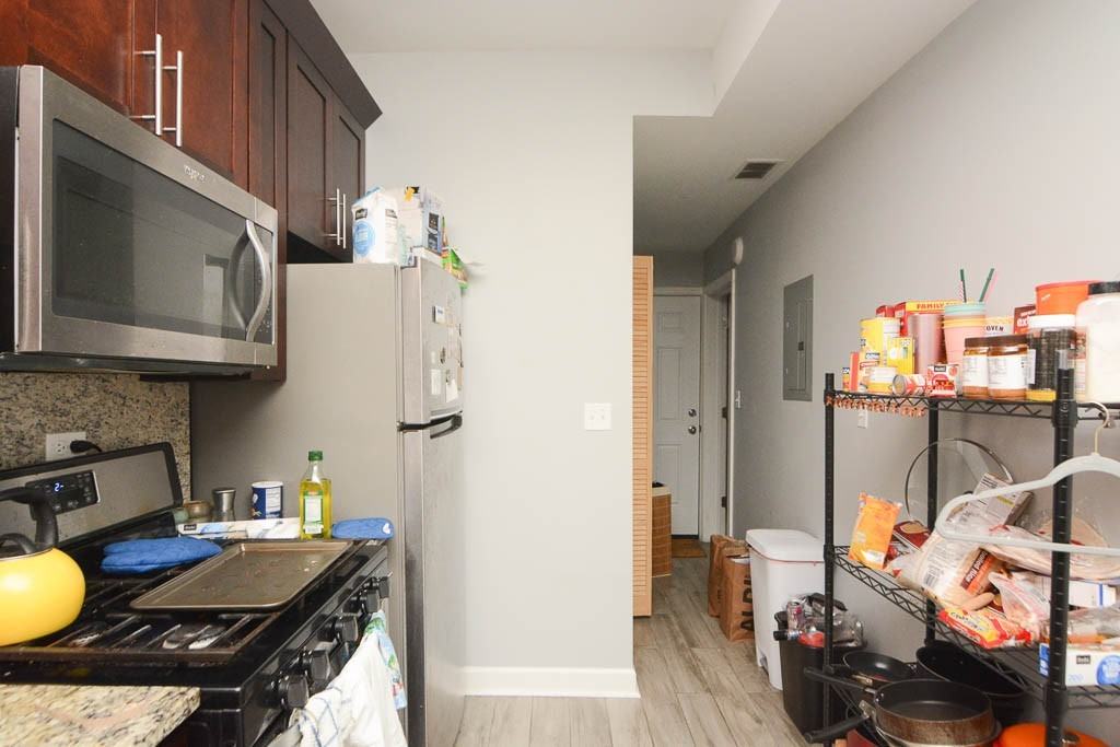 3751 W Diversey Ave #B - Photo 5 of 21