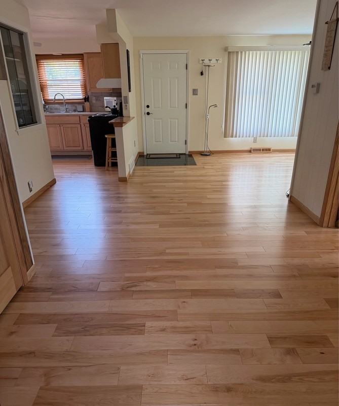 1203 Oak St - Photo 3 of 27