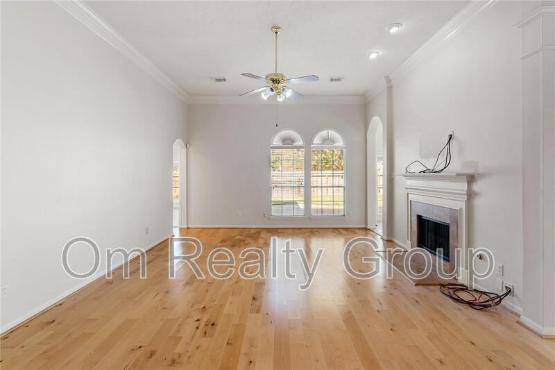 4626 Plantation Creek Dr - Photo 6 of 32