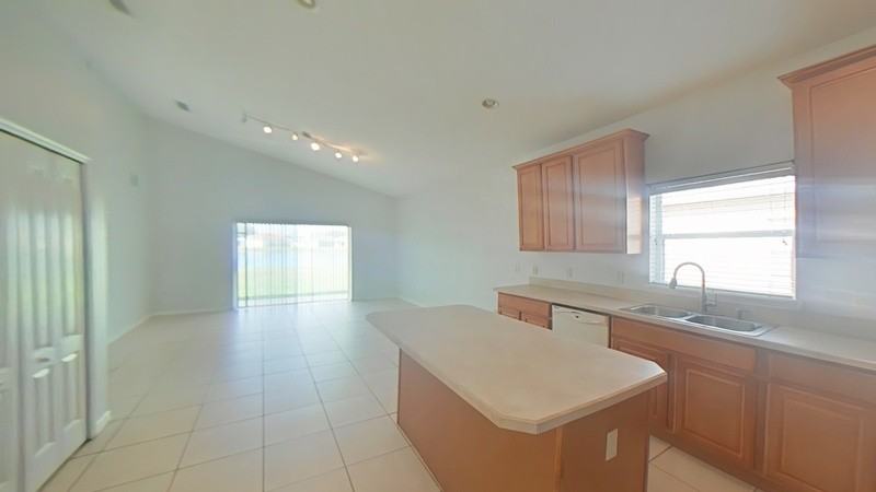 4369 Spring Blossom Dr - Photo 4 of 31